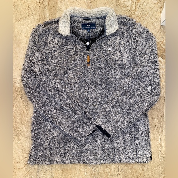 The Southern Shirt Co. Sherpa Pullover with Pockets - Picture 2 of 7